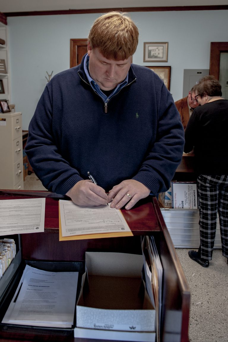 County Rebublicans File Intent to Run