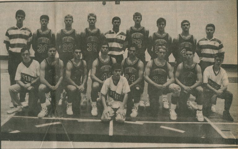 The Dale News, Nov. 27, 1992: Heritage Hills to premiere at Southridge