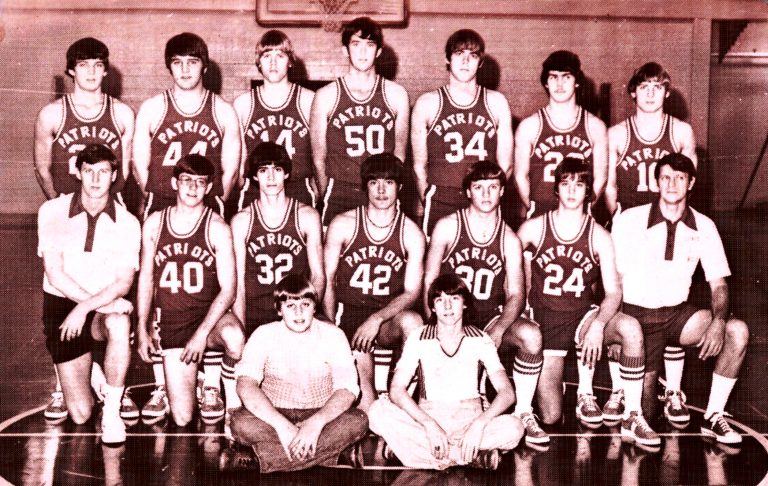 Dale News Nov. 19, 1976: Pre-Season Patriot Game Tonight