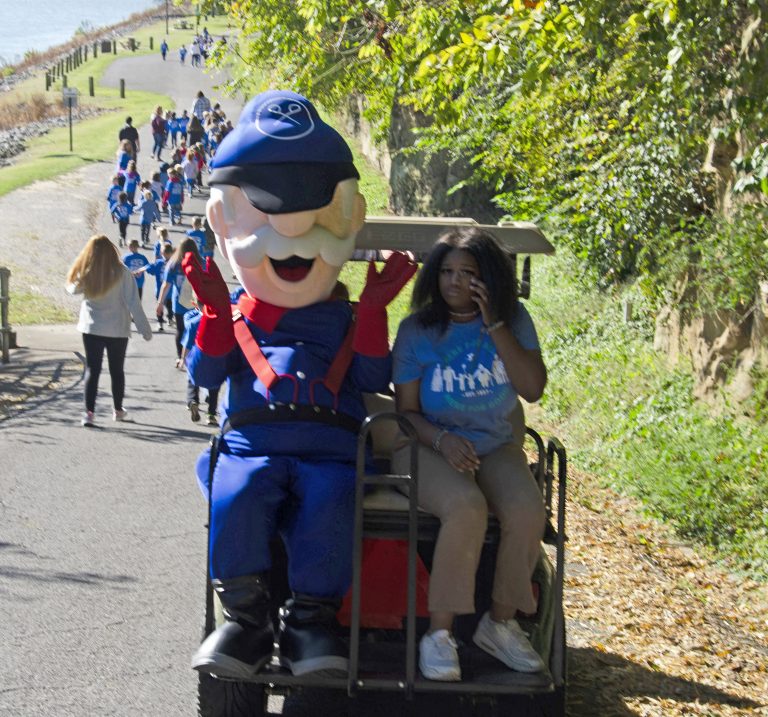 Photo Gallery: Rockport Elementary Walk-a-Thon