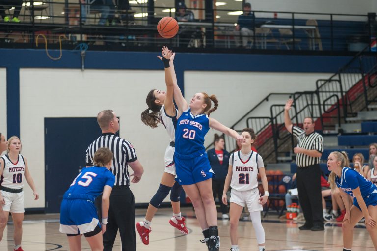 Photo Gallery: Heritage Hills vs. South Spencer Girls Basketball – 01.05.2023