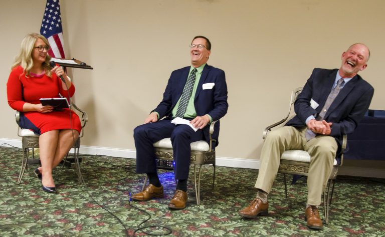 Photo Gallery: Chamber Dinner