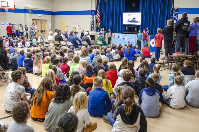 Rockport Elementary honors local veterans