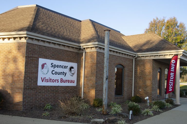 Chamber of Commerce tours new Visitors Center