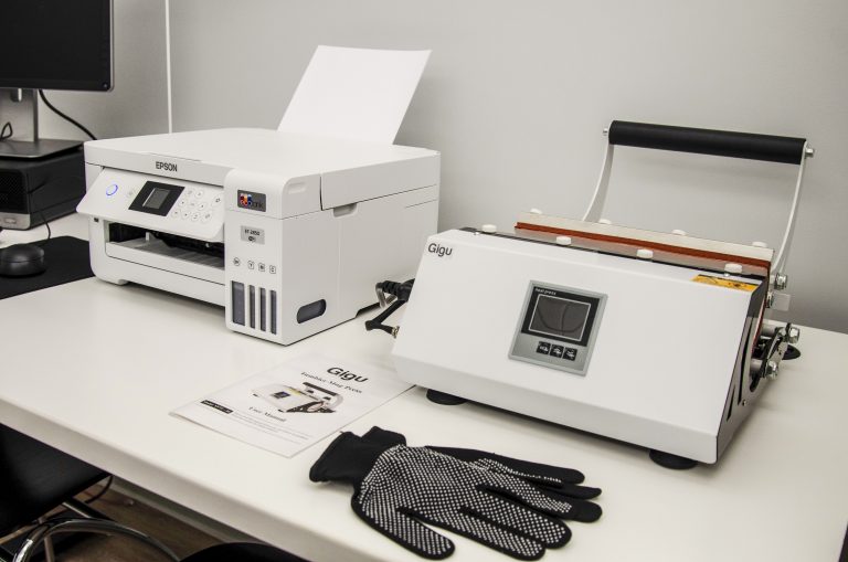 LHPL introduces new heat press to MakerSpace Room