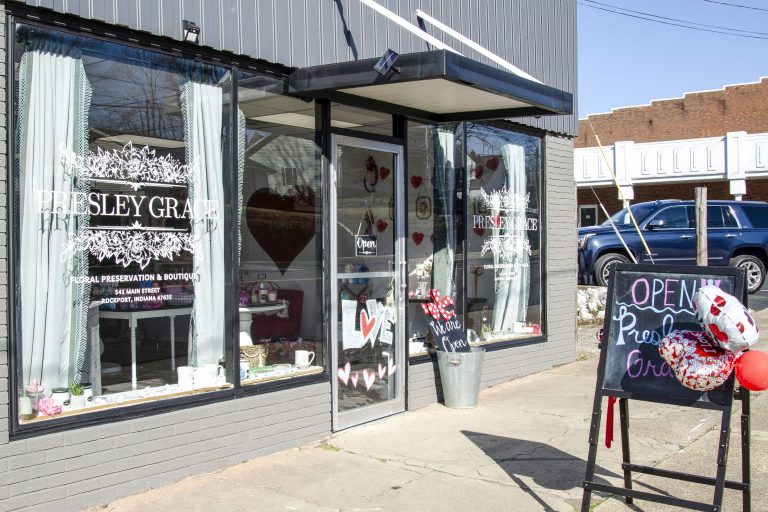 Making memories at Presley Grace Floral Preservation & Boutique