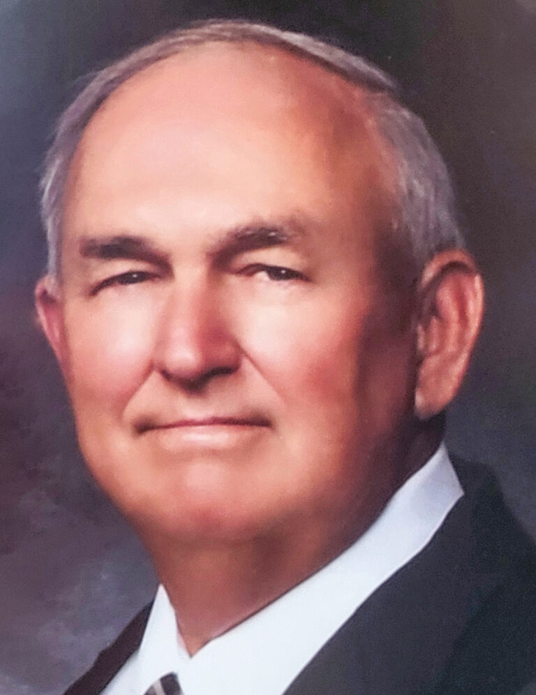 Allen L. Bilderback, 84, Holland