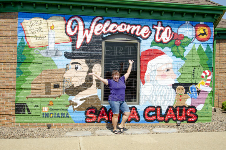 New mural brings fresh face to Spencer County Visitors Center