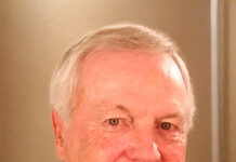 Robert Collins, 90, Santa Claus